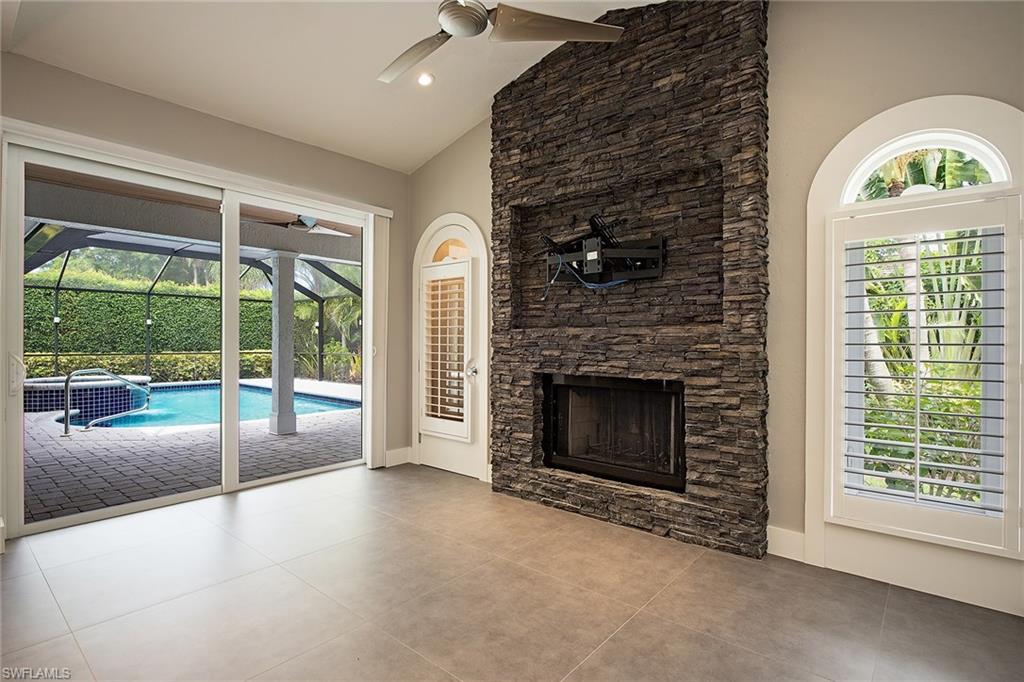 PARK SHORE - Residential