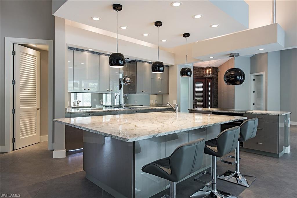 PARK SHORE - Residential