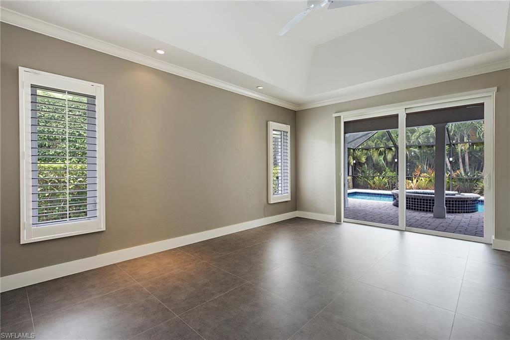 PARK SHORE - Residential