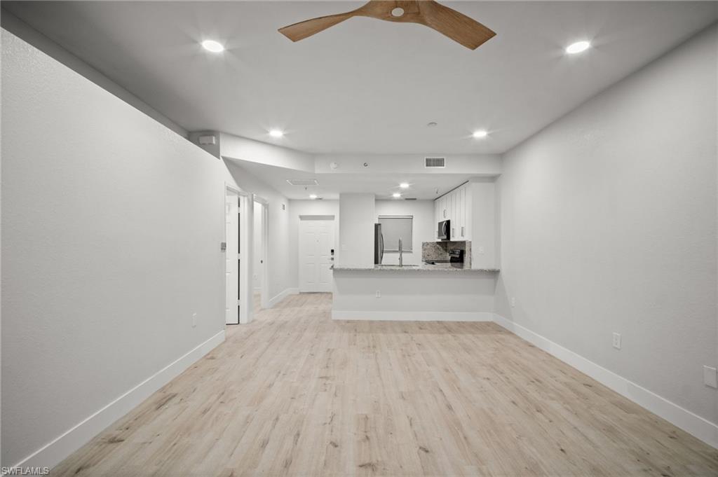 BOTANICAL PLACE - Residential Lease