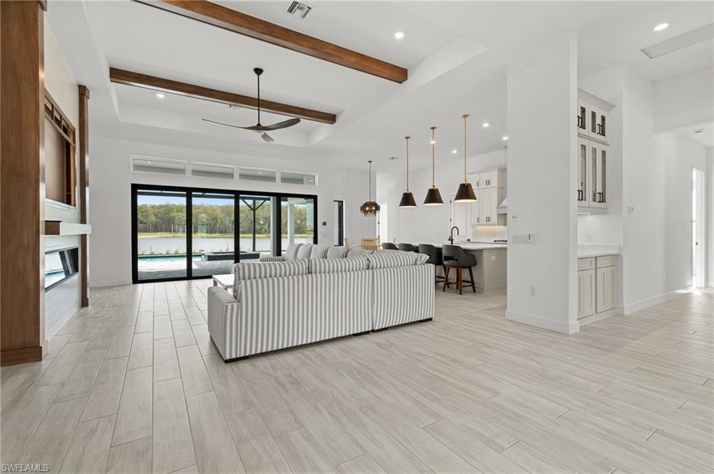 ESPLANADE BY THE ISLANDS - Residential