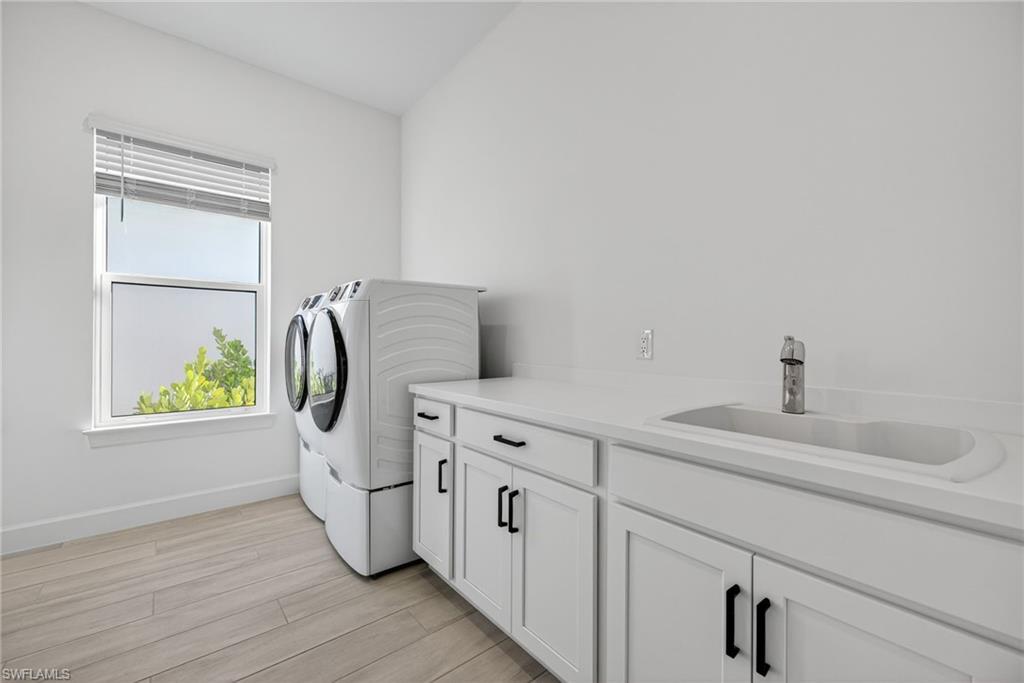 ESPLANADE BY THE ISLANDS - Residential