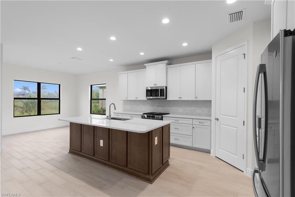 HERITAGE PRESERVE - Residential