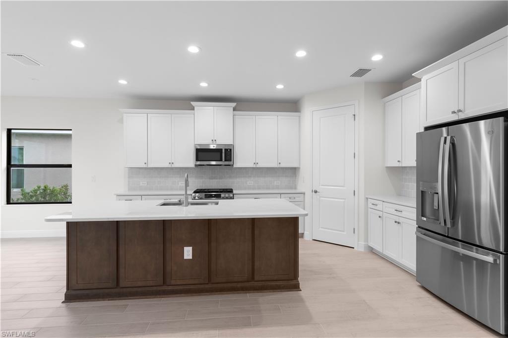 HERITAGE PRESERVE - Residential