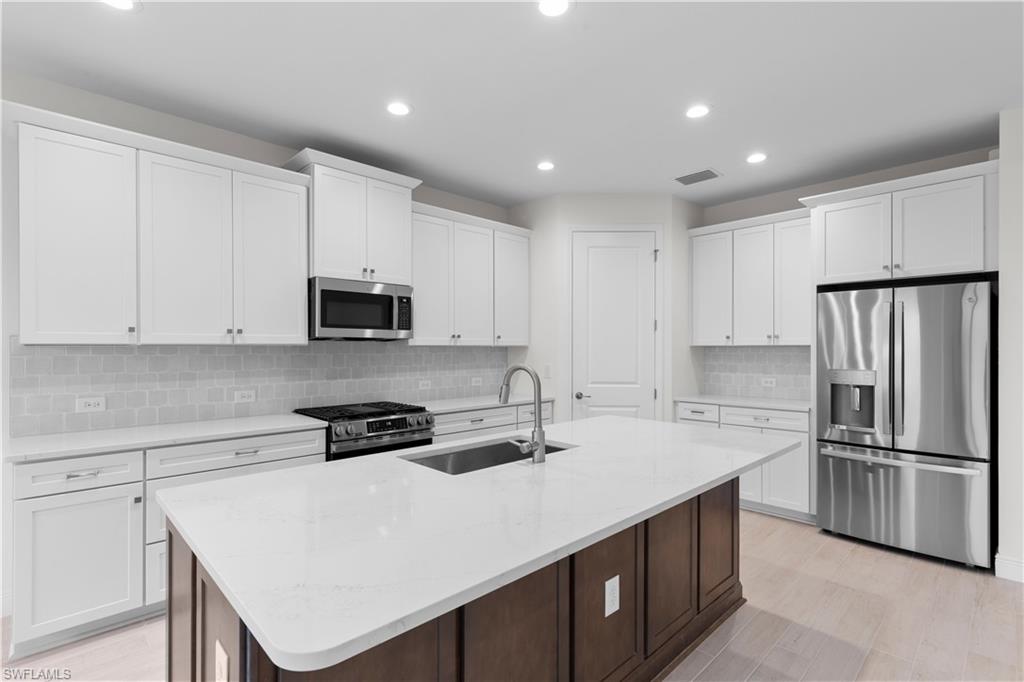 HERITAGE PRESERVE - Residential