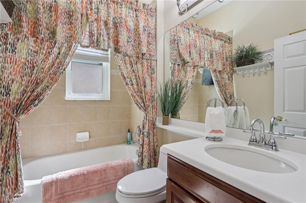 JASMINE LAKES - Residential