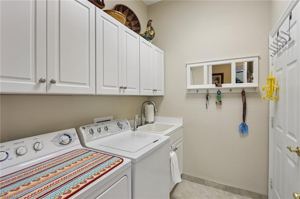 JASMINE LAKES - Residential