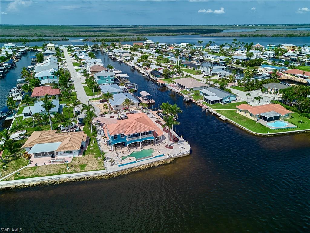 ISLAND HARBORS - Residential