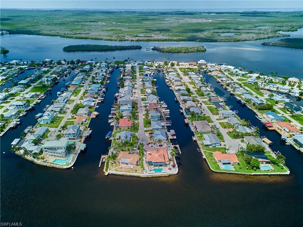 ISLAND HARBORS - Residential