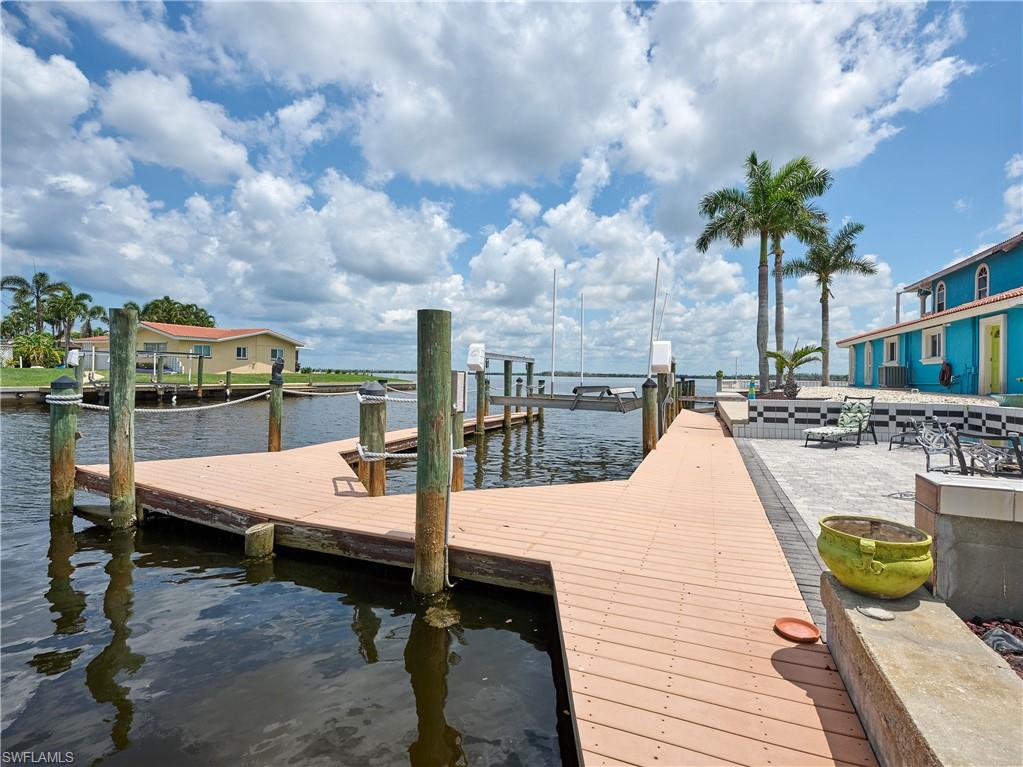 ISLAND HARBORS - Residential