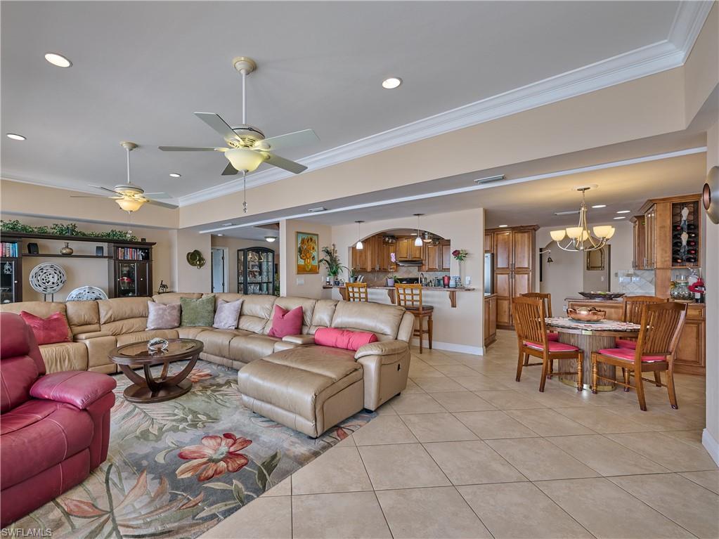 ISLAND HARBORS - Residential