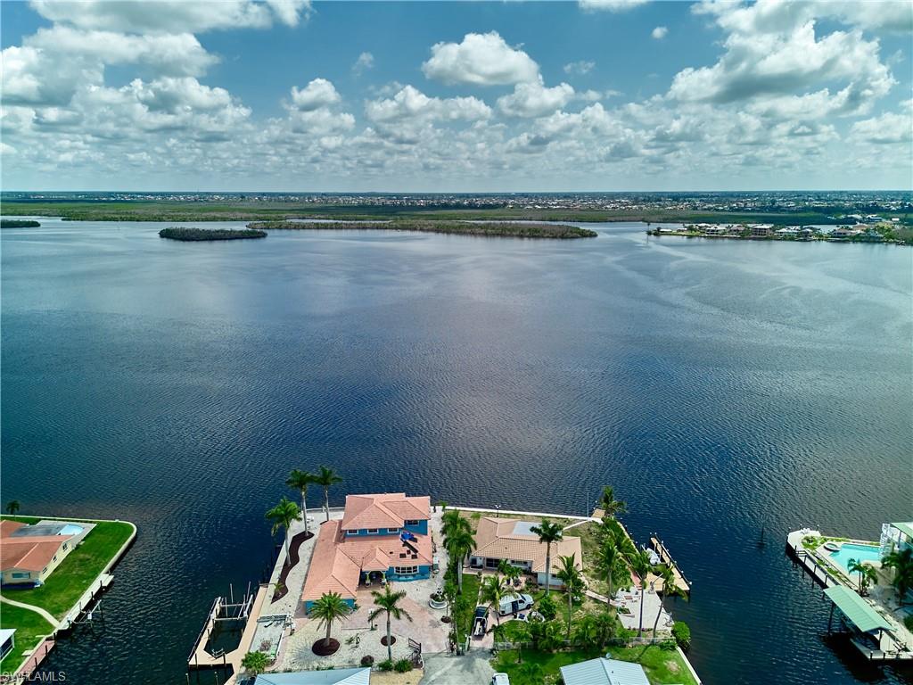 ISLAND HARBORS - Residential