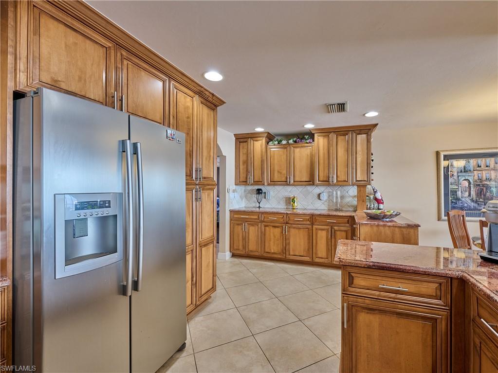 ISLAND HARBORS - Residential