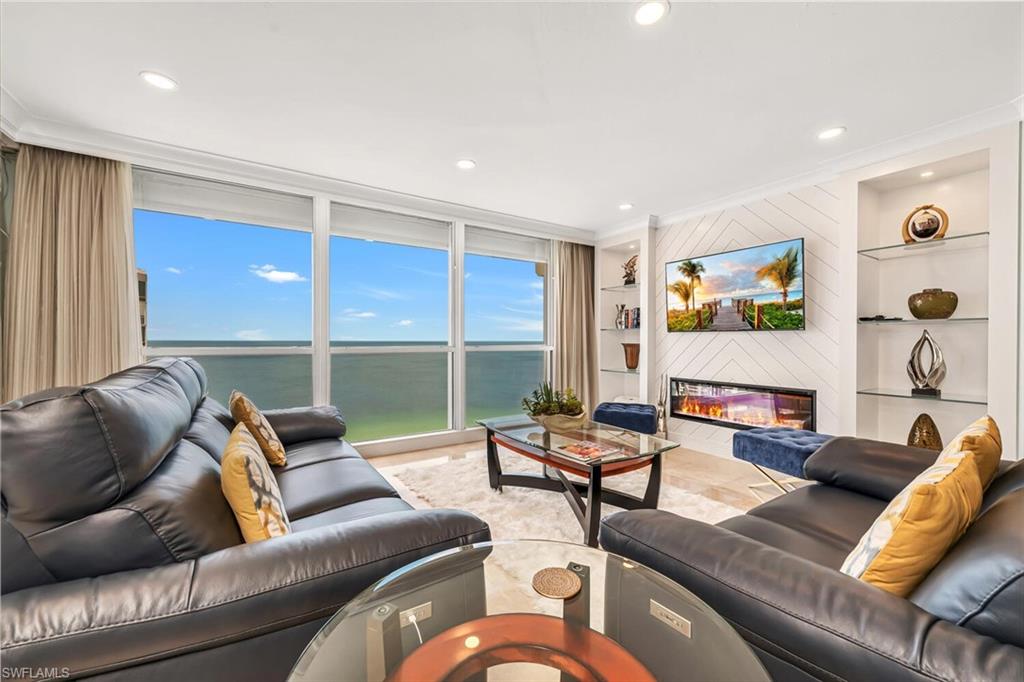 MONACO BEACH CLUB - Residential Lease