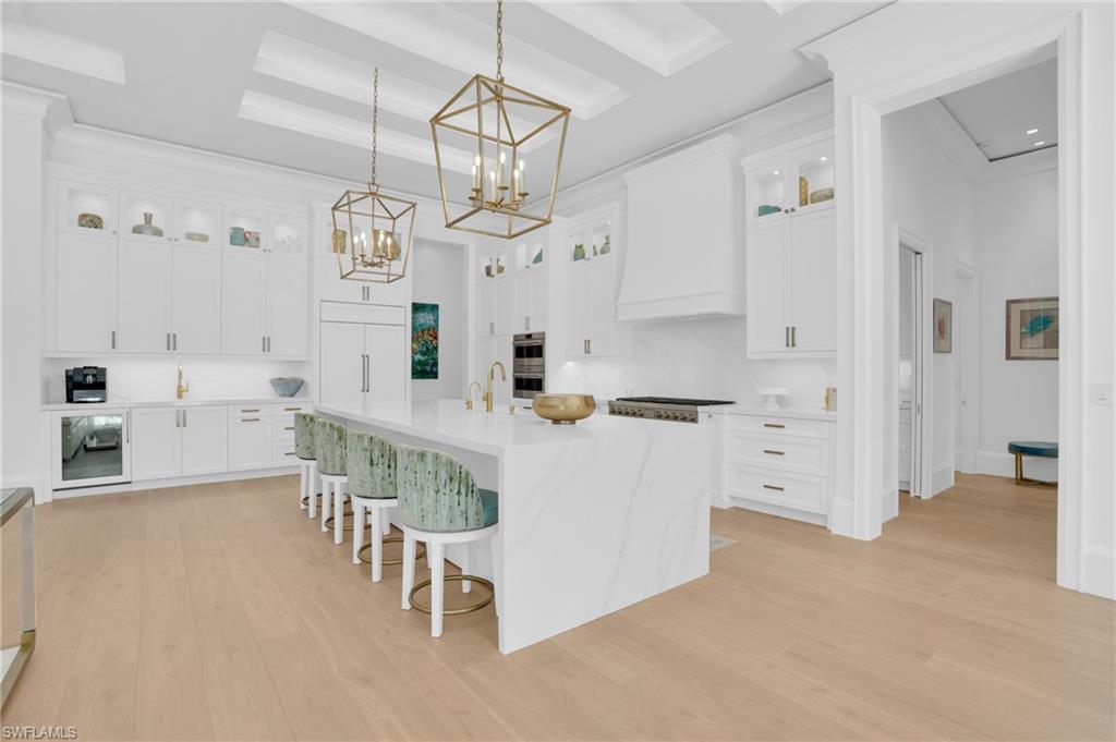 MOORINGS - Residential