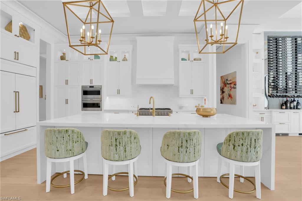 MOORINGS - Residential