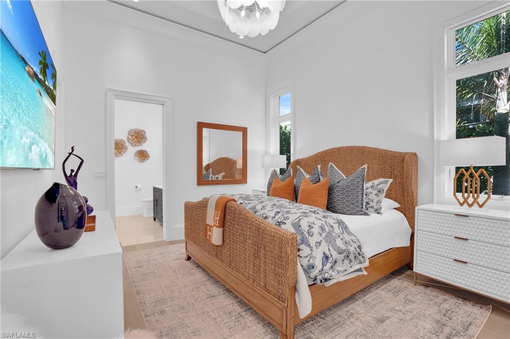 MOORINGS - Residential