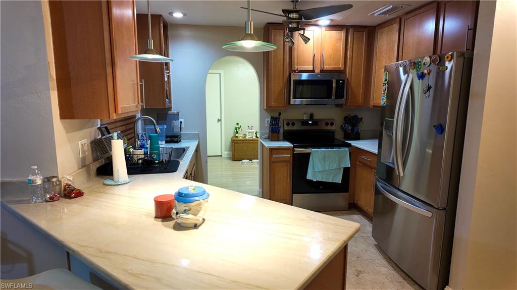 Properties 541 Landmark DR