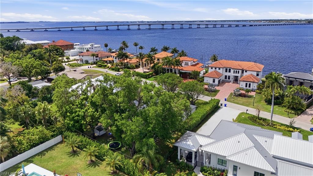 SEMINOLE ESTATES - Residential