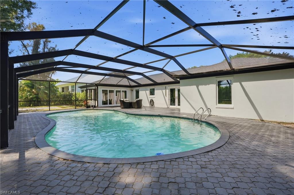 SEMINOLE ESTATES - Residential