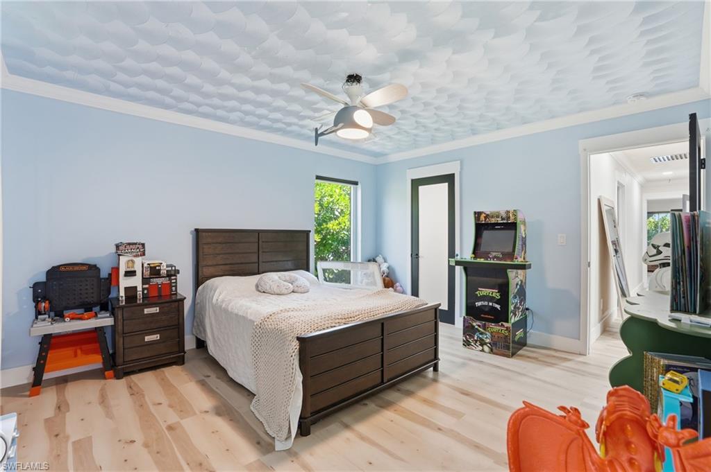 SEMINOLE ESTATES - Residential