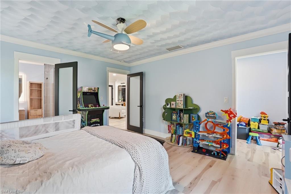 SEMINOLE ESTATES - Residential