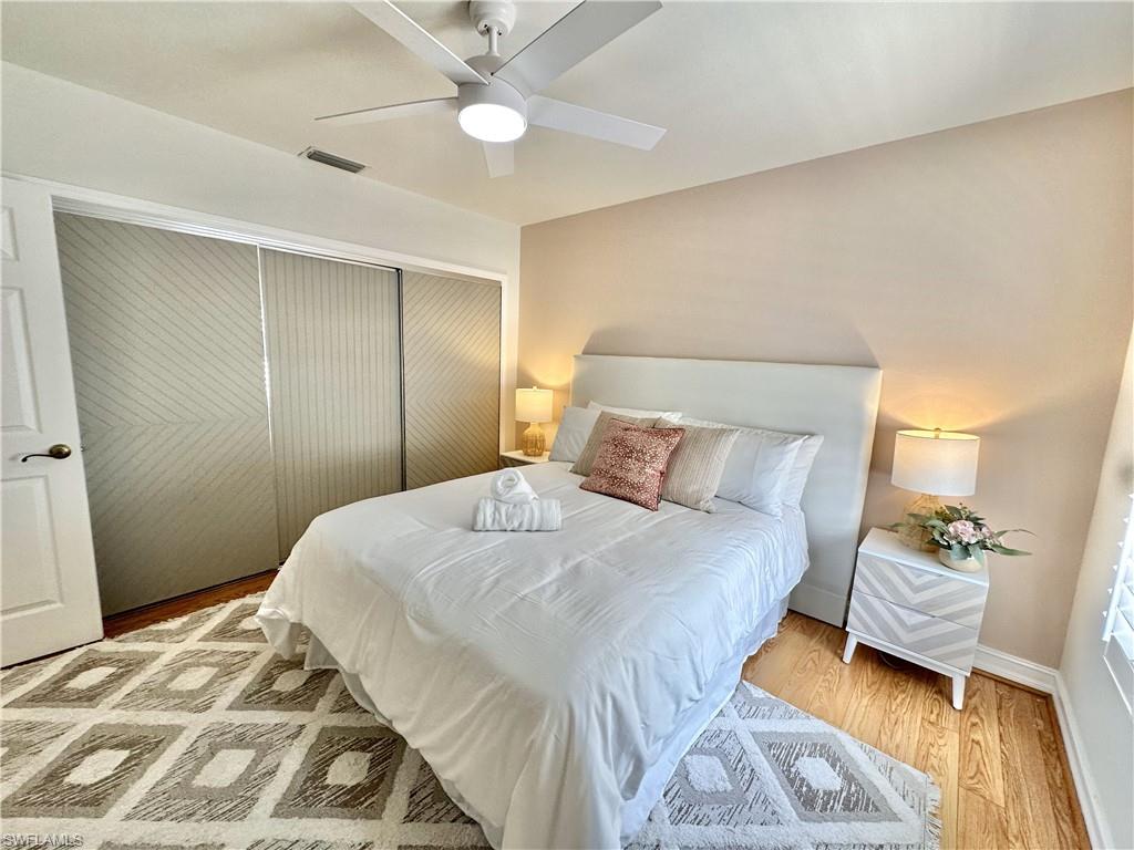 NAPLES PARK - Residential