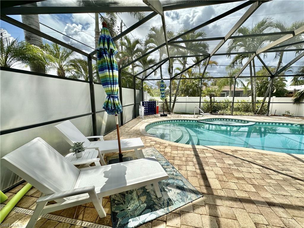 NAPLES PARK - Residential