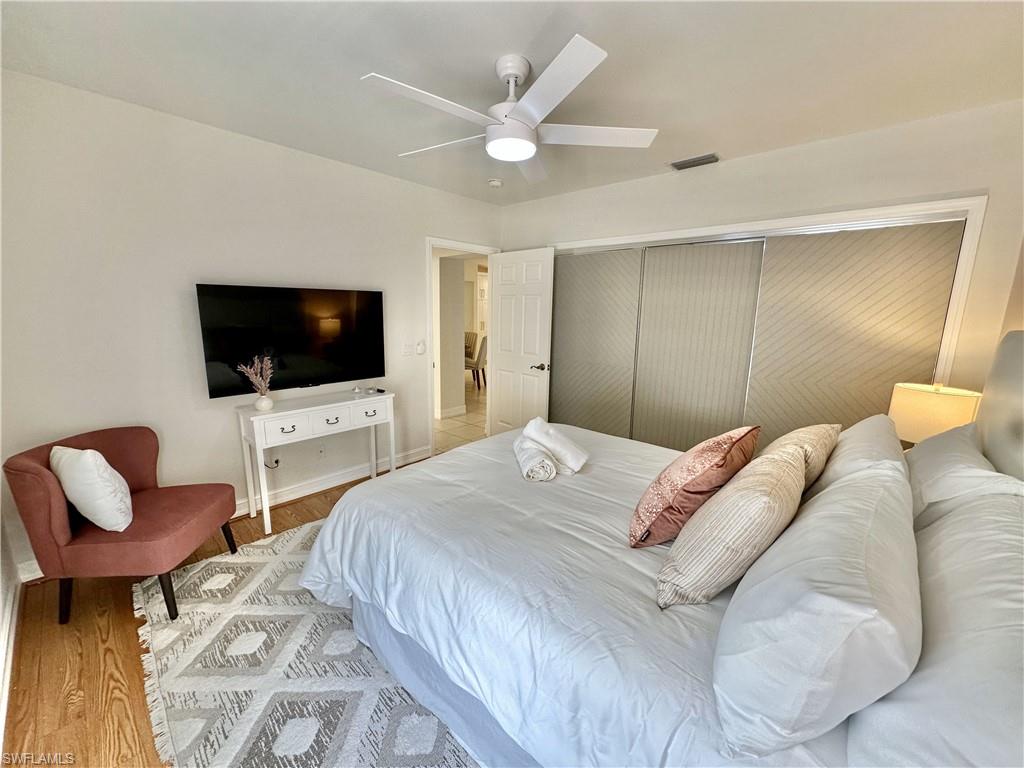 NAPLES PARK - Residential