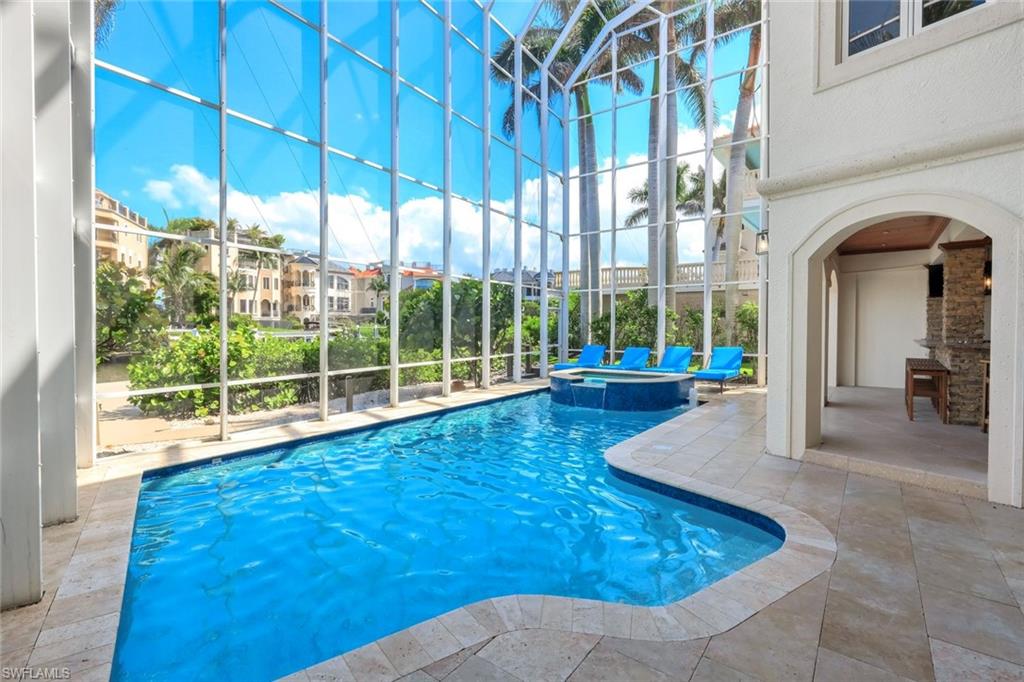 SOUTHPORT ON THE BAY - Residential