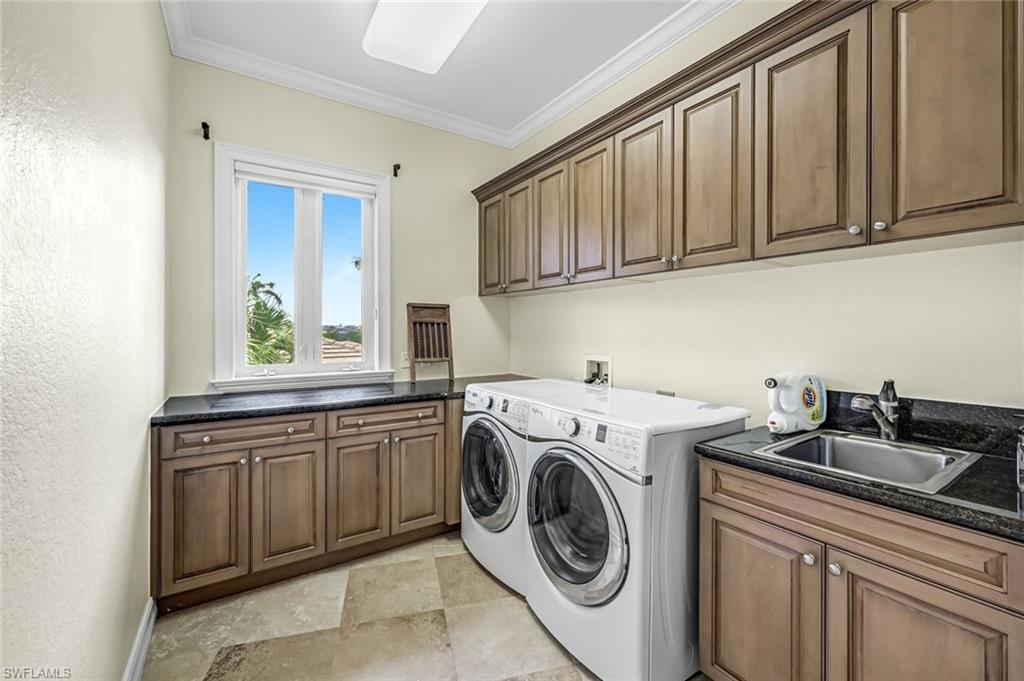 SOUTHPORT ON THE BAY - Residential