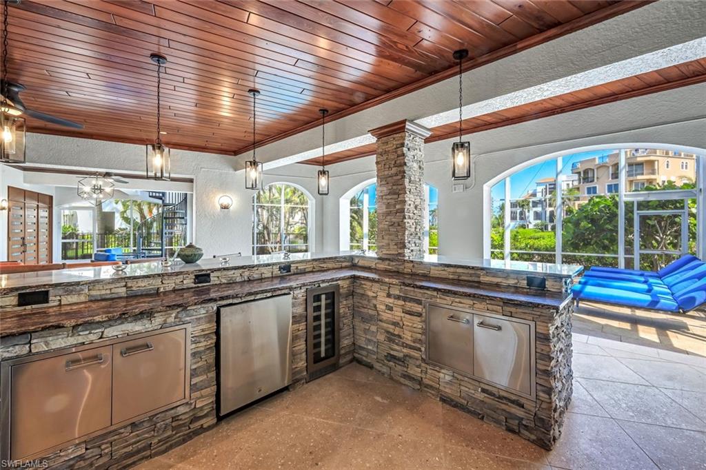 SOUTHPORT ON THE BAY - Residential