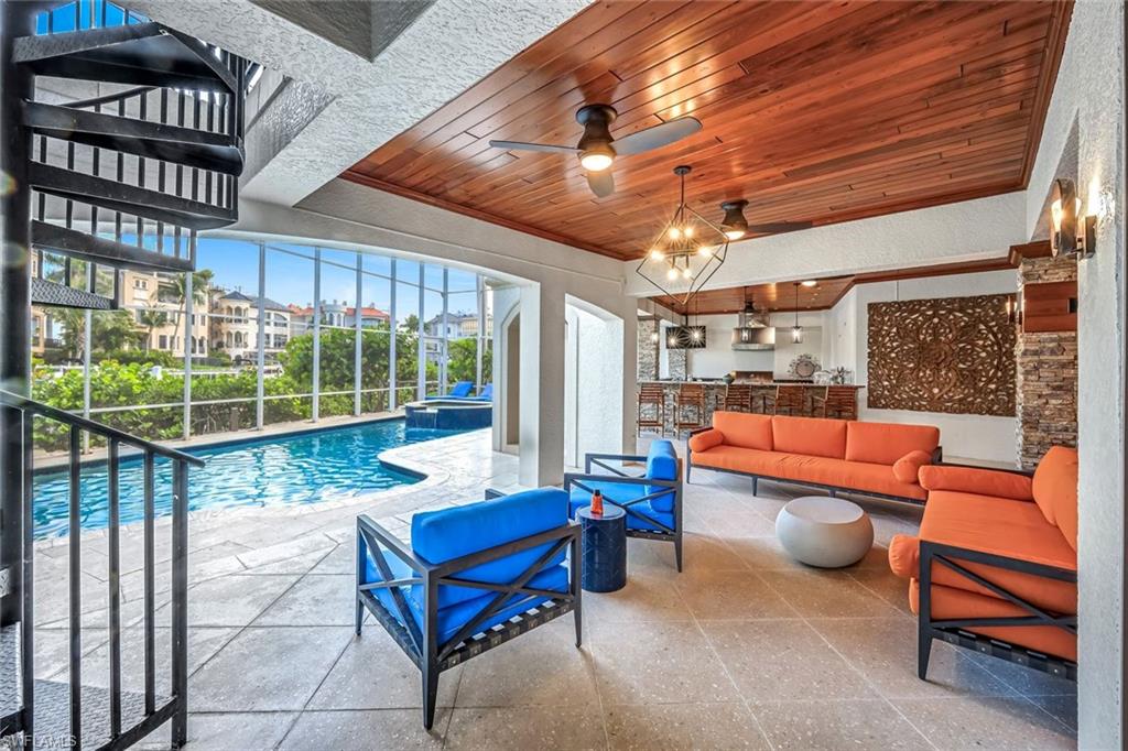 SOUTHPORT ON THE BAY - Residential