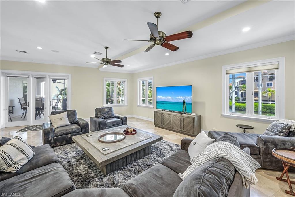 SOUTHPORT ON THE BAY - Residential