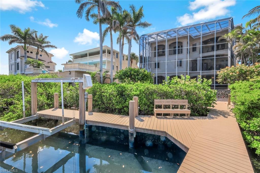 SOUTHPORT ON THE BAY - Residential