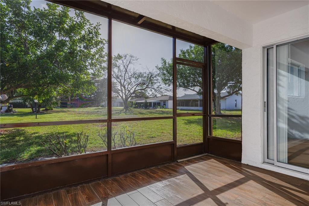 COMPASS POINTE - Residential