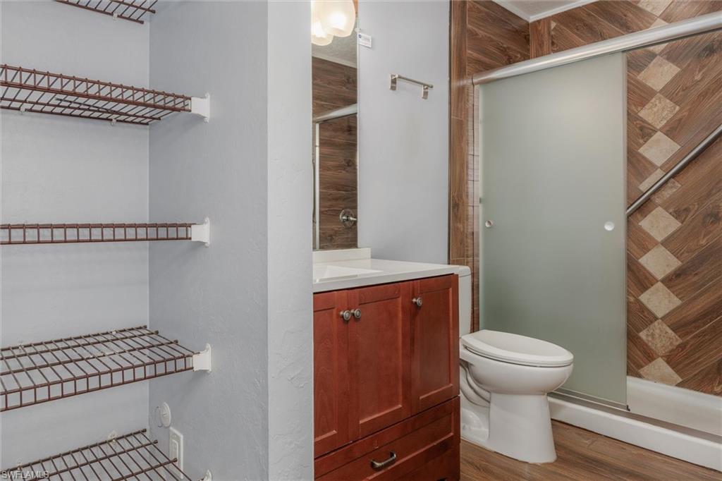 COMPASS POINTE - Residential