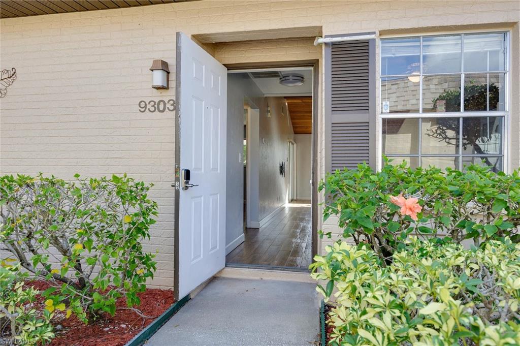 COMPASS POINTE - Residential