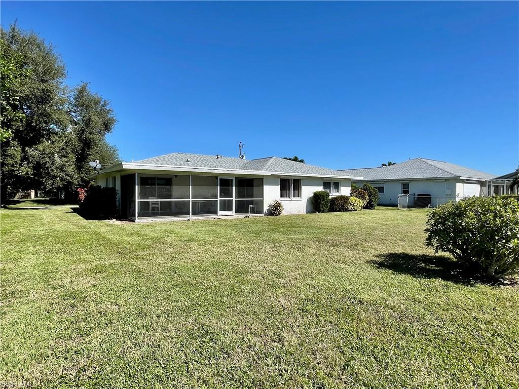 CAPE CORAL - Residential