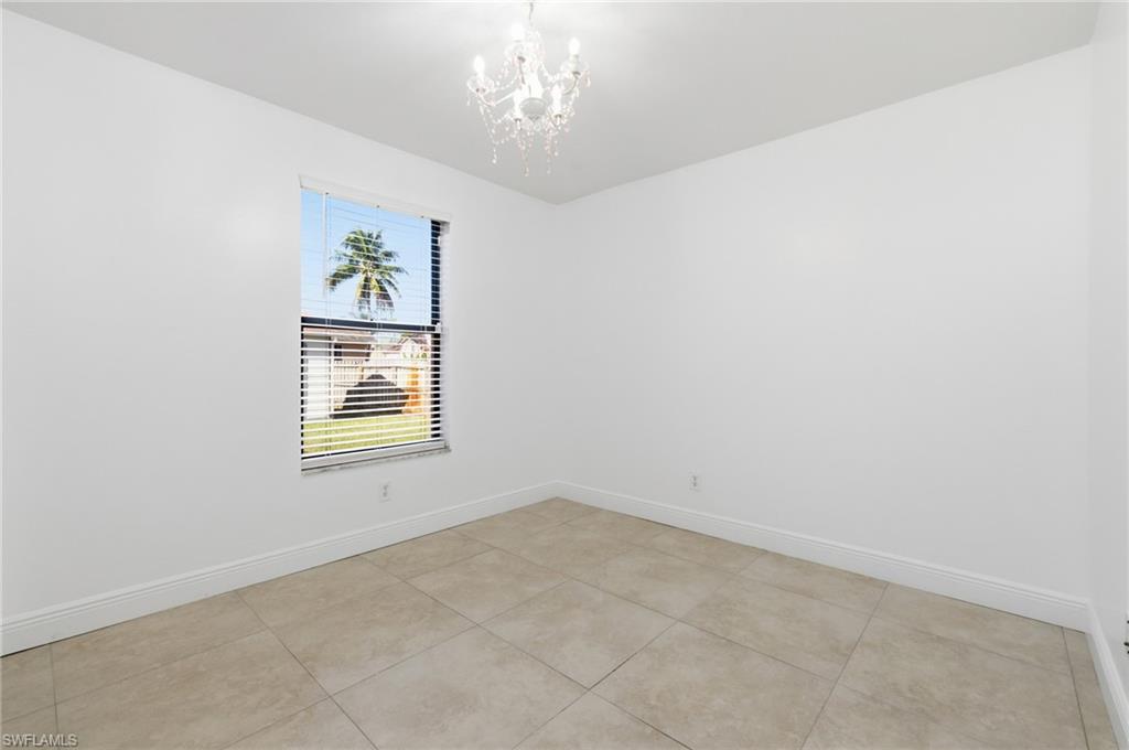 SAN CARLOS PARK - Residential Lease