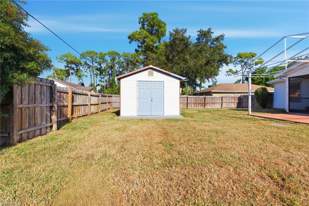 SAN CARLOS PARK - Residential Lease