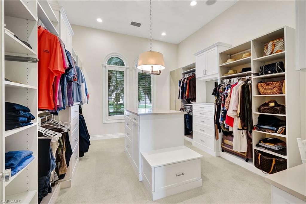 ROOKERY LAKE - Residential