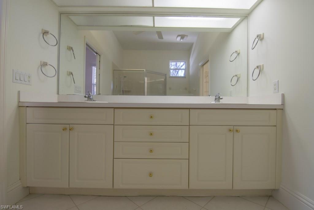 SAND TRAP VILLAS CONDO - Residential