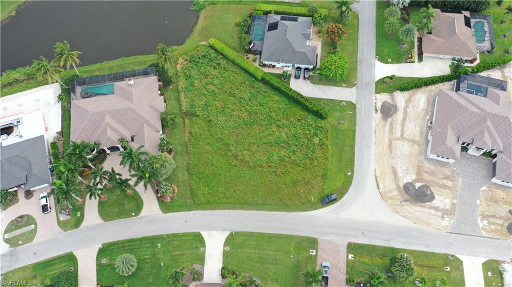 ROYAL PALM GOLF ESTATES - Land