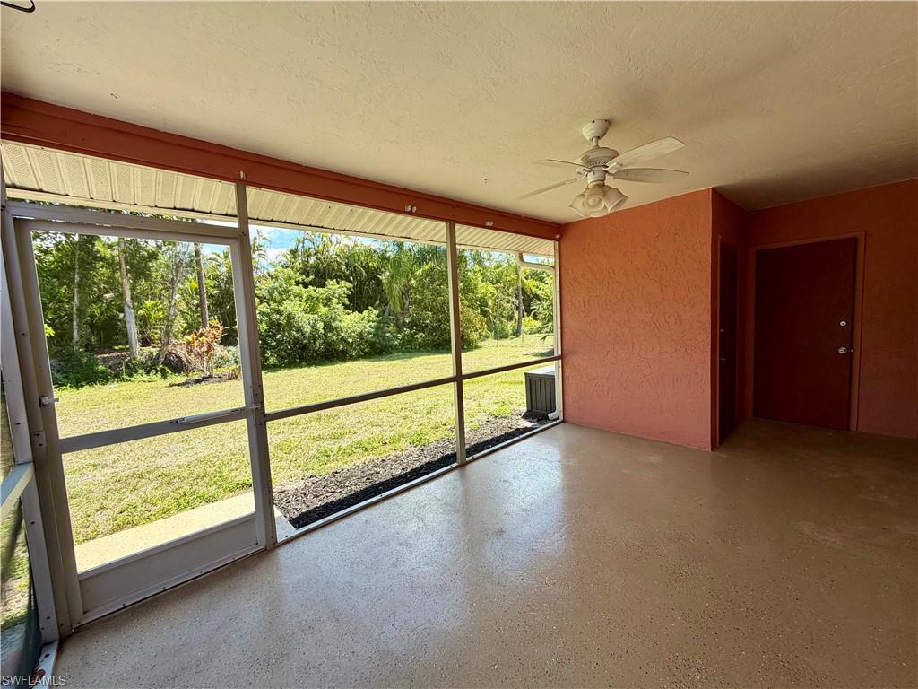 SAN CARLOS PARK - Residential