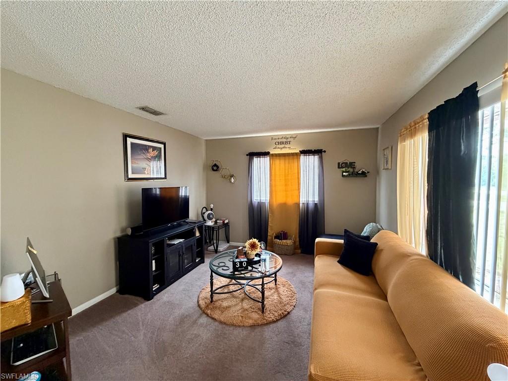 SAN CARLOS PARK - Residential