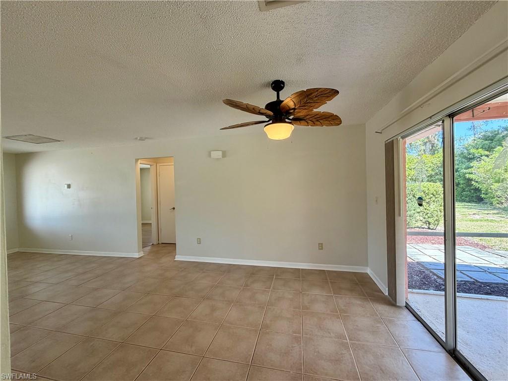 SAN CARLOS PARK - Residential