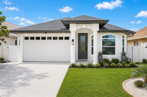 Photo of 746 101st AVE N, NAPLES, FL 34108 (MLS # 226037680)