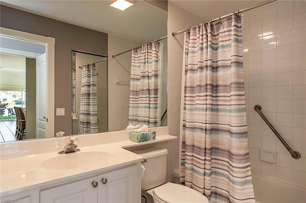 ISLAND WALK - Residential