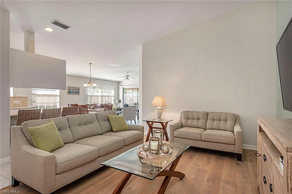 ISLAND WALK - Residential